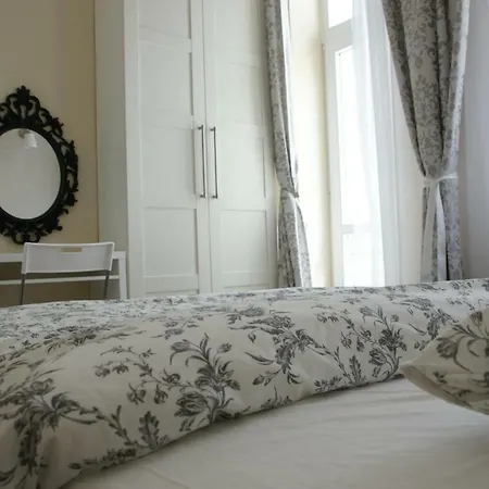 Klimatyczny Apartament Przy Plantach Apartament Kraków