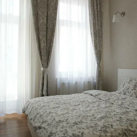 Klimatyczny Apartament Przy Plantach Apartament *
